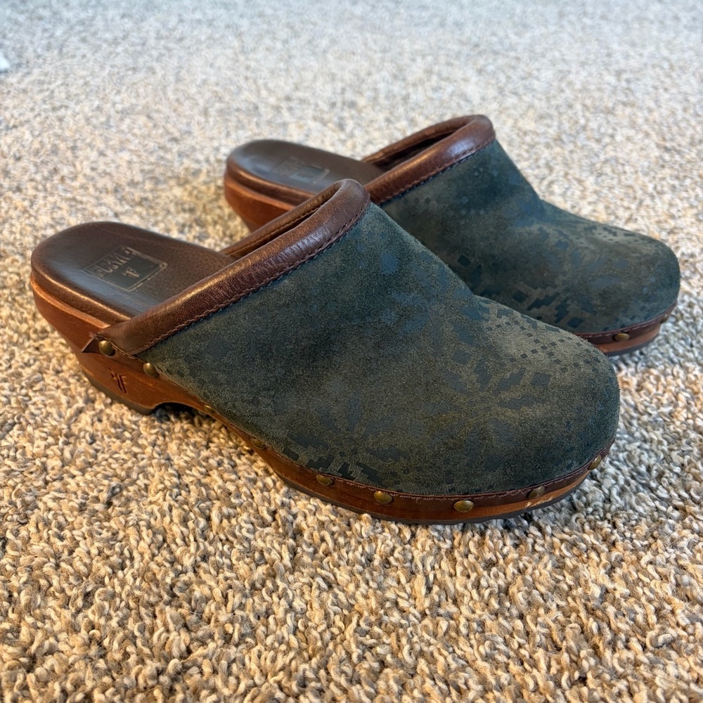 Frye Clara Campus Clog Green Suede Wooden Heel Boho Vintage Chunky Shoes‎ 6M